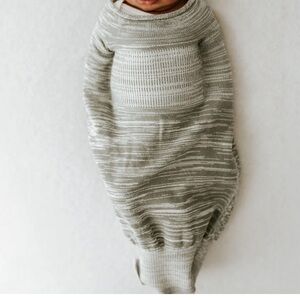 Swaddelini 12-18 pounds - Size Small